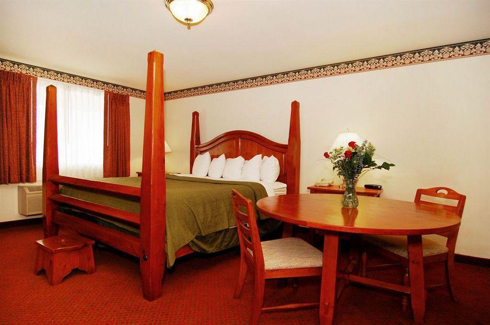 Quality Inn And Suites Silverthorne - Copper Mountain Екстериор снимка