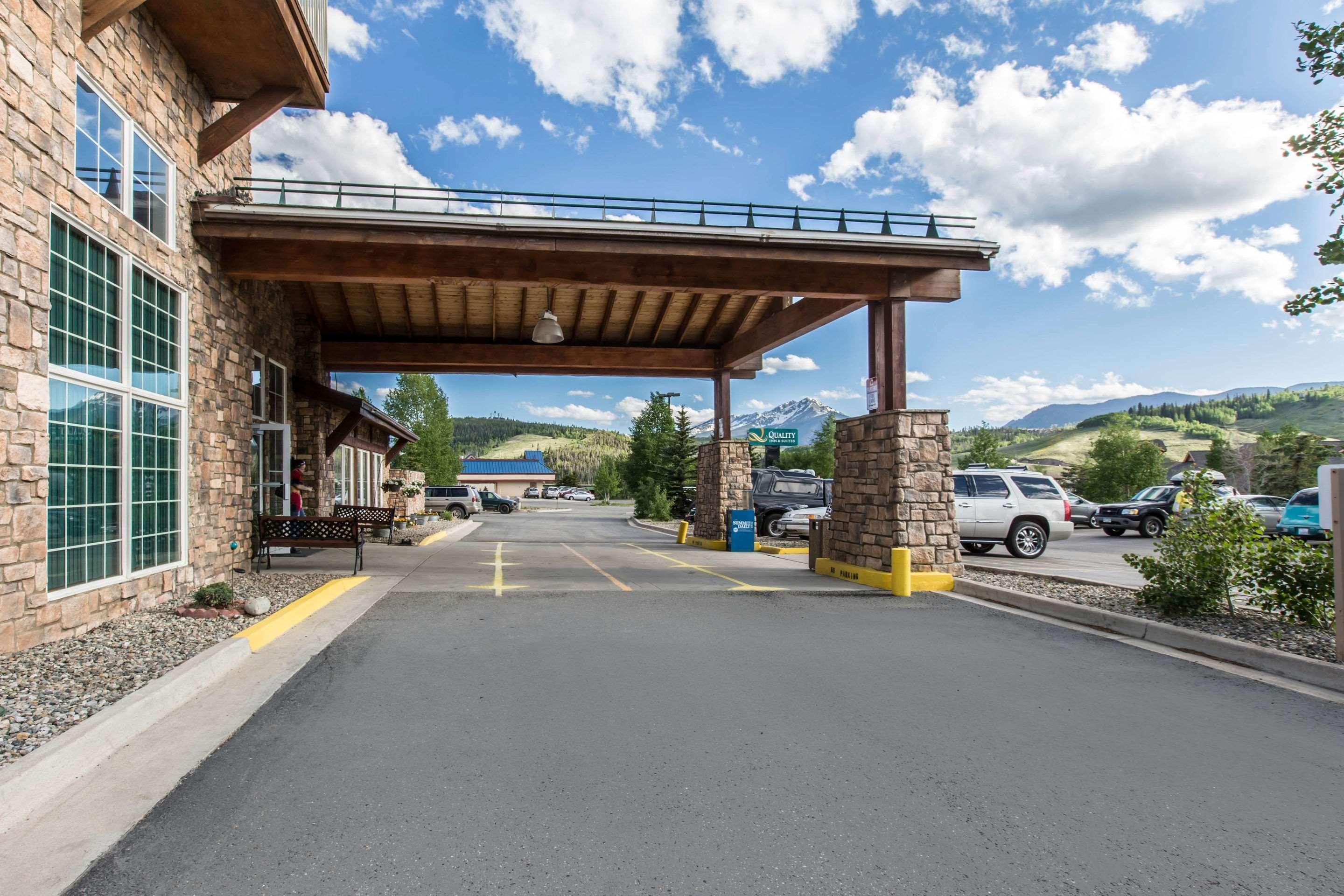 Quality Inn And Suites Silverthorne - Copper Mountain Екстериор снимка