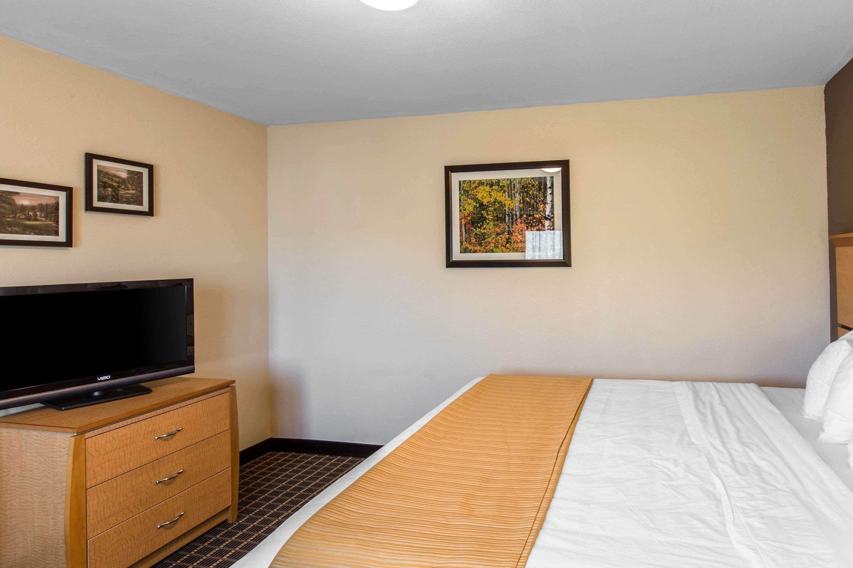 Quality Inn And Suites Silverthorne - Copper Mountain Екстериор снимка