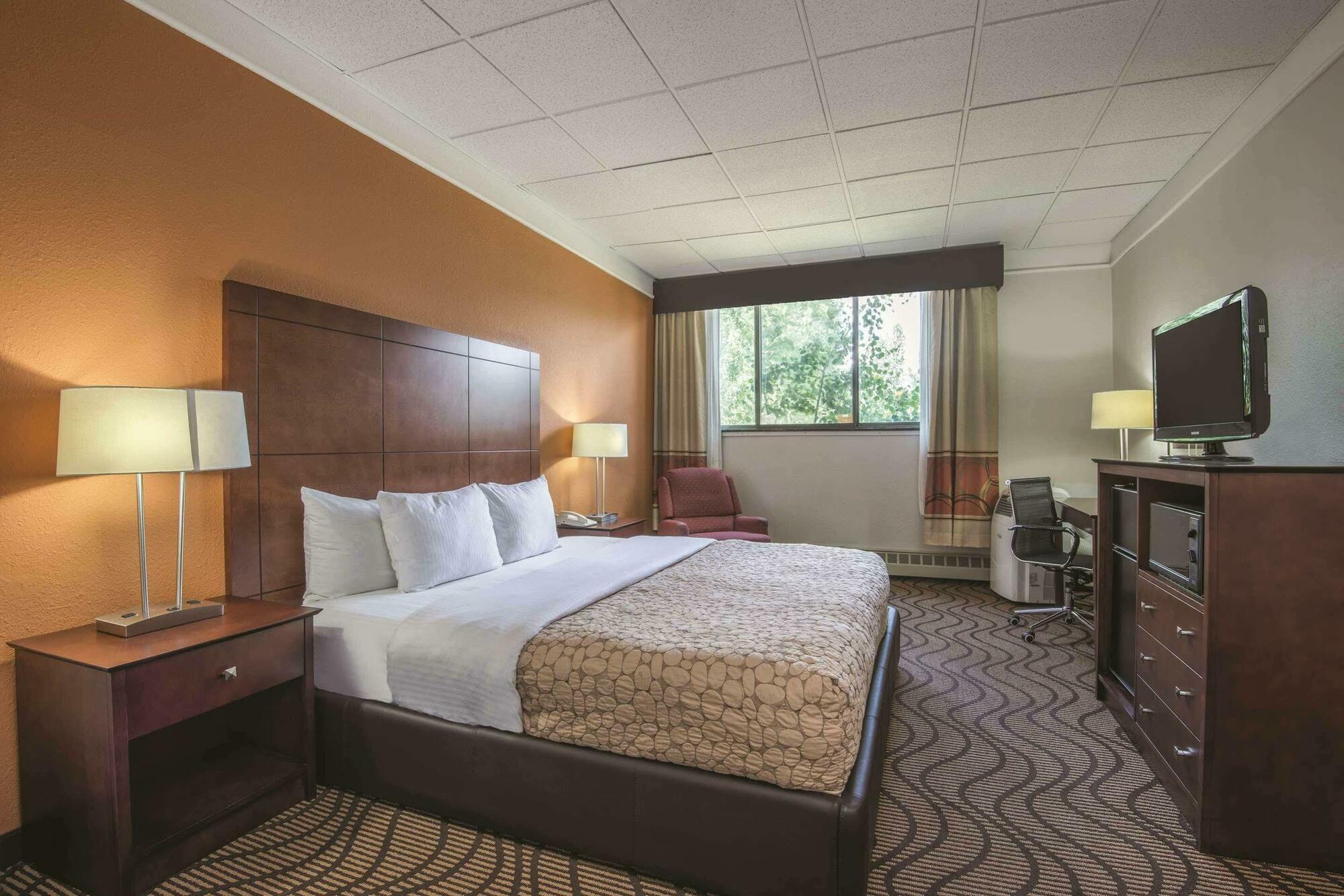 Quality Inn And Suites Silverthorne - Copper Mountain Екстериор снимка